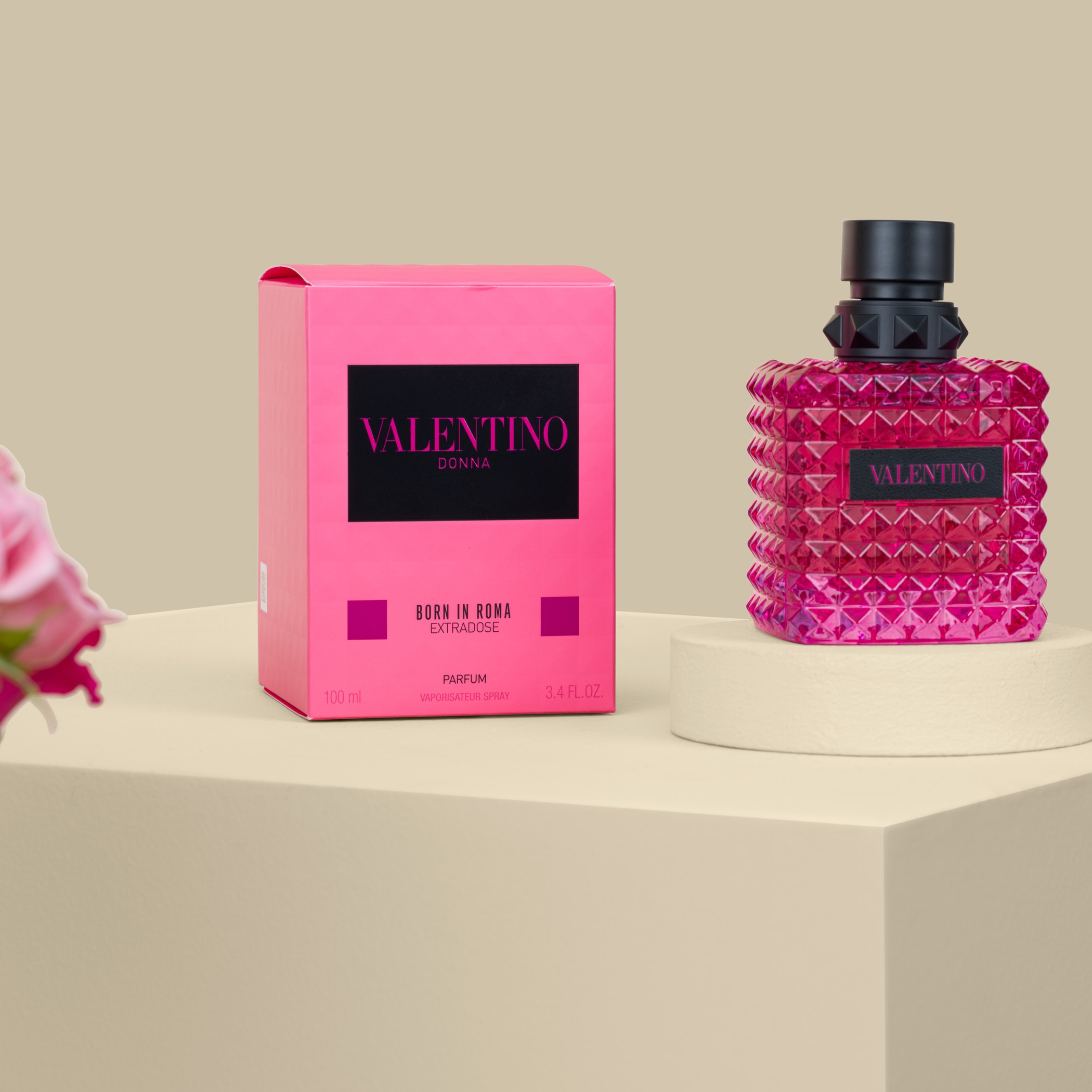 عطر بورن إن روما دونا إكسترا دوز فالنتينو | مزهرية الوهج الأنثوي عطر بورن إن روما دونا إكسترا دوز فالنتينو | مزهرية الوهج الأنثوي