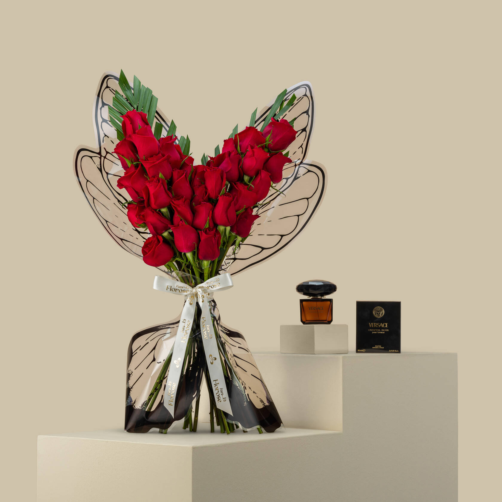 Versace Crystal Noir Parfum | Supreme Love Bouquet Versace Crystal Noir Parfum | Supreme Love Bouquet