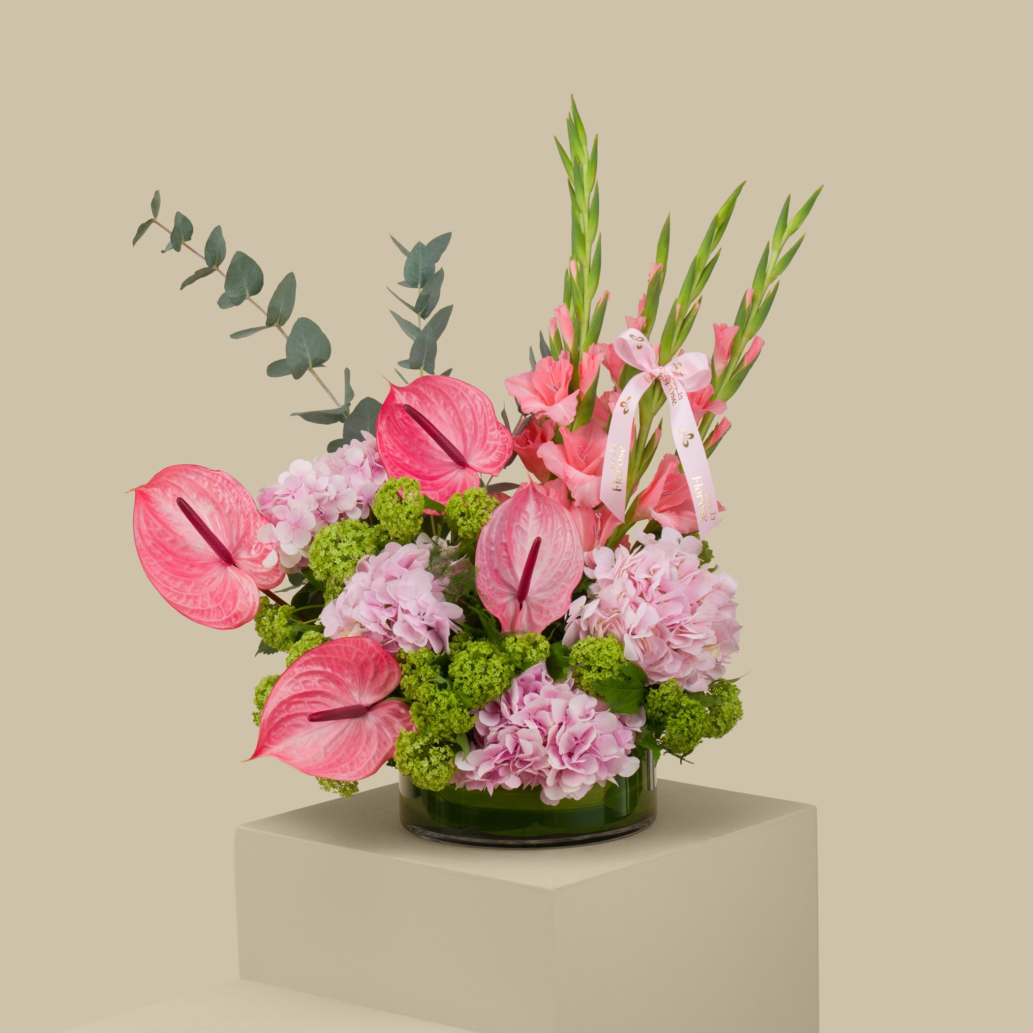 Flower Refreshment Round Vase Flower Refreshment Round Vase