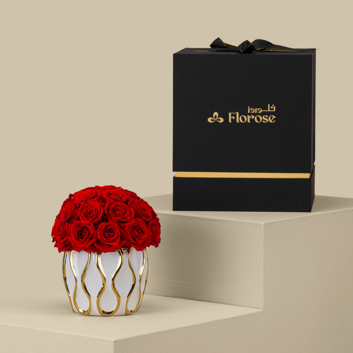 Preserved Roses Vase | Red Preserved Roses Vase | Red