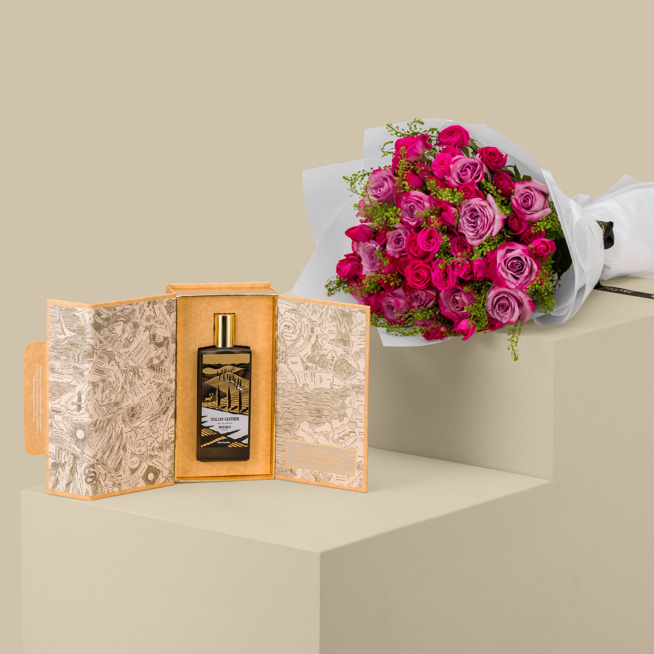 عطر إتاليان ليذر ميمو | باقة المزيج الوردي عطر إتاليان ليذر ميمو | باقة المزيج الوردي
