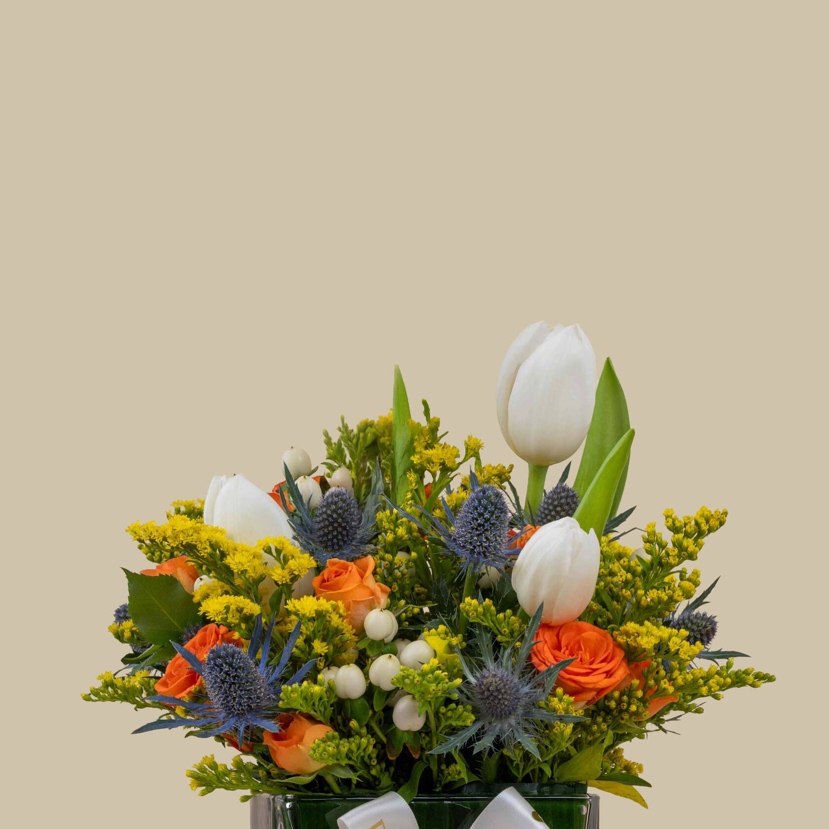 Montblanc | Brown Card Holder | Cheerful Spring Vase Montblanc | Brown Card Holder | Cheerful Spring Vase