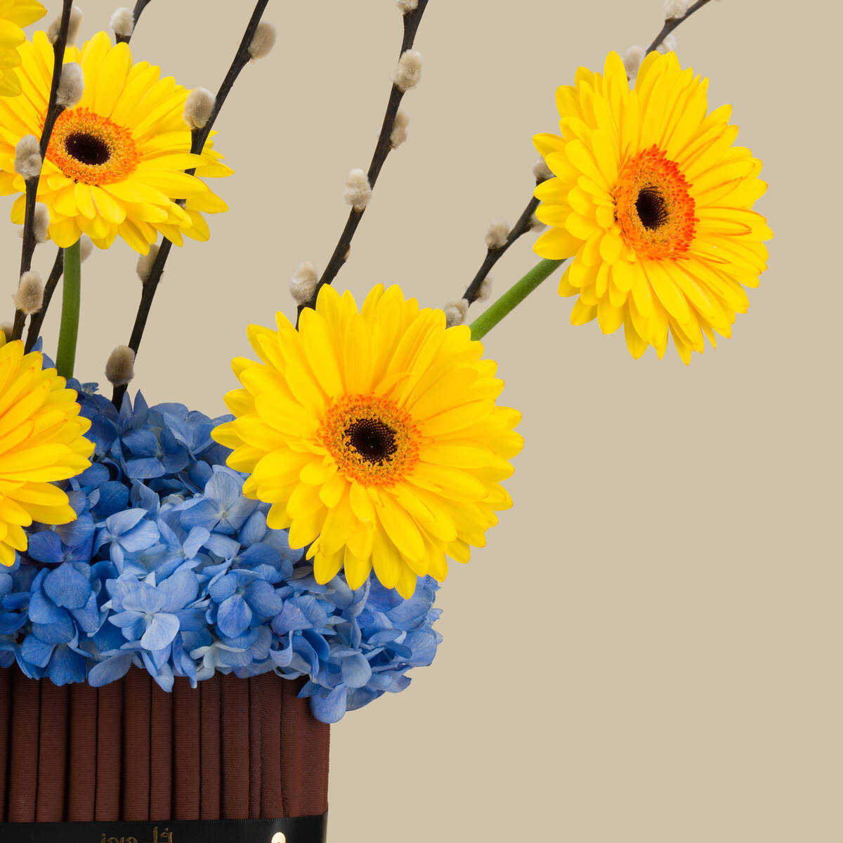 Luxurious Fragrance Premium Vase Luxurious Fragrance Premium Vase