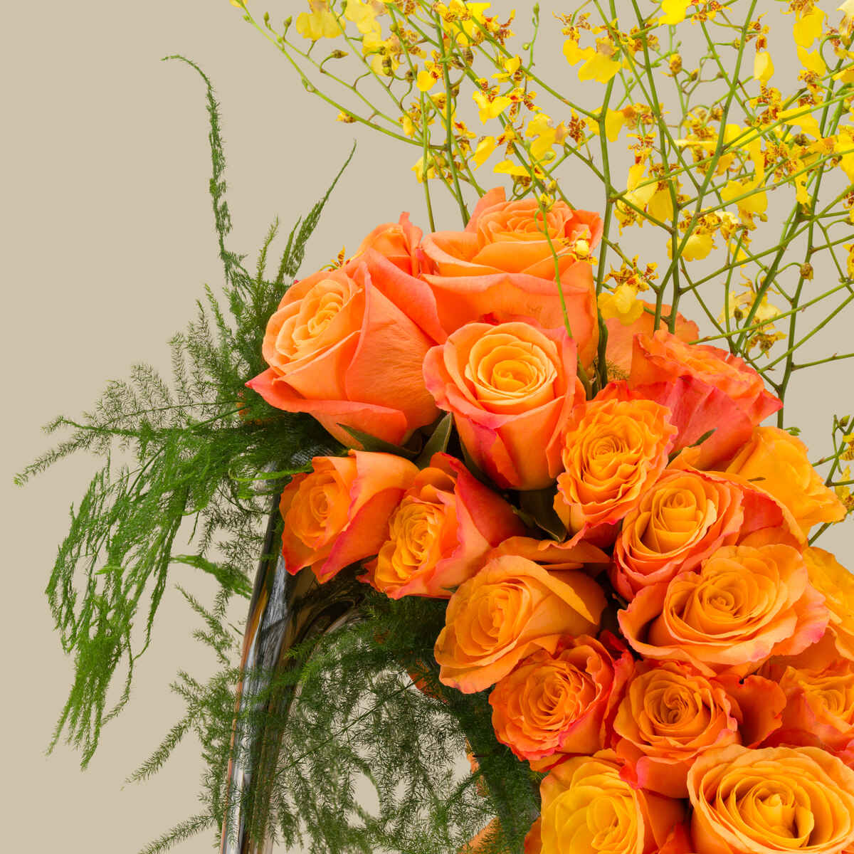 Golden Dawn Premium Vase Golden Dawn Premium Vase