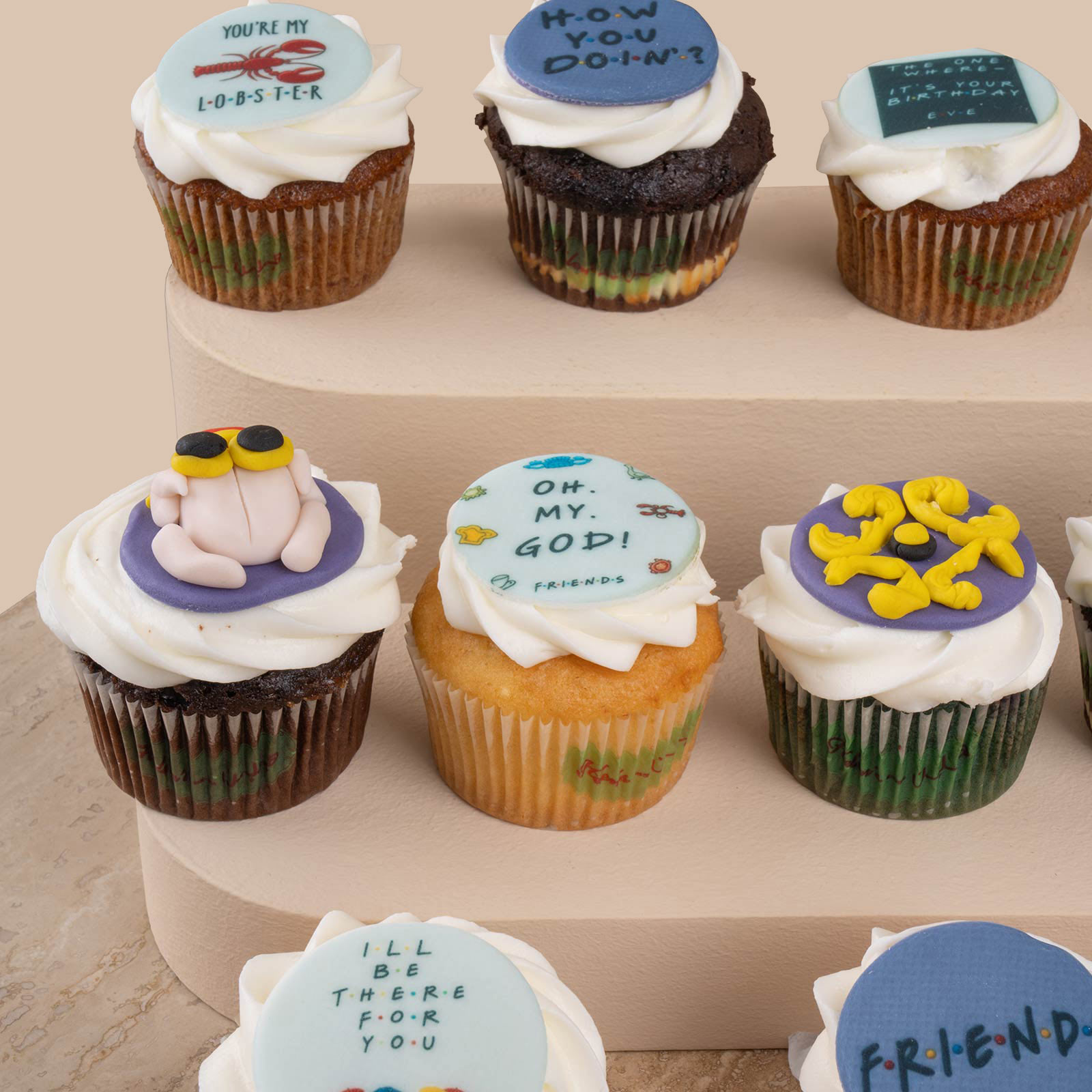 Friends 12 Cup Cakes | Helen Friends 12 Cup Cakes | Helen