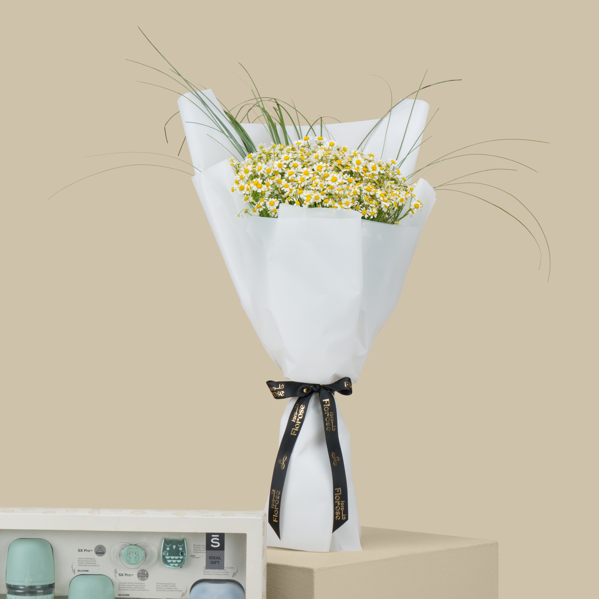 Suavinex Welcome Baby Set | Fun Rose Bouquet Suavinex Welcome Baby Set | Fun Rose Bouquet