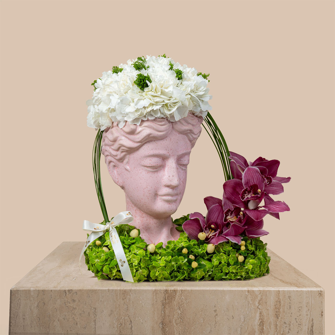 Carnelina Sculpture Vase Carnelina Sculpture Vase