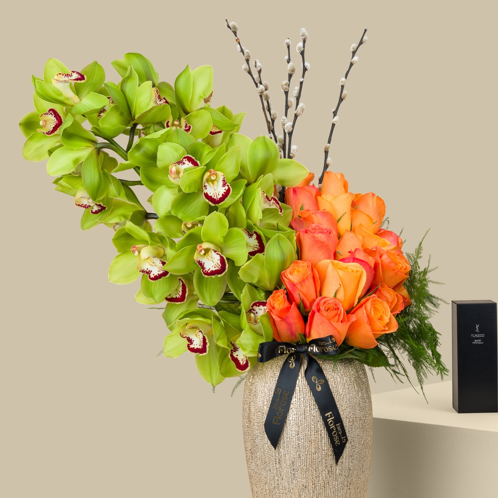 Yves Saint Laurent Tuxedo Sharp Patchouli EDP | Luxury Charm Vase Yves Saint Laurent Tuxedo Sharp Patchouli EDP | Luxury Charm Vase