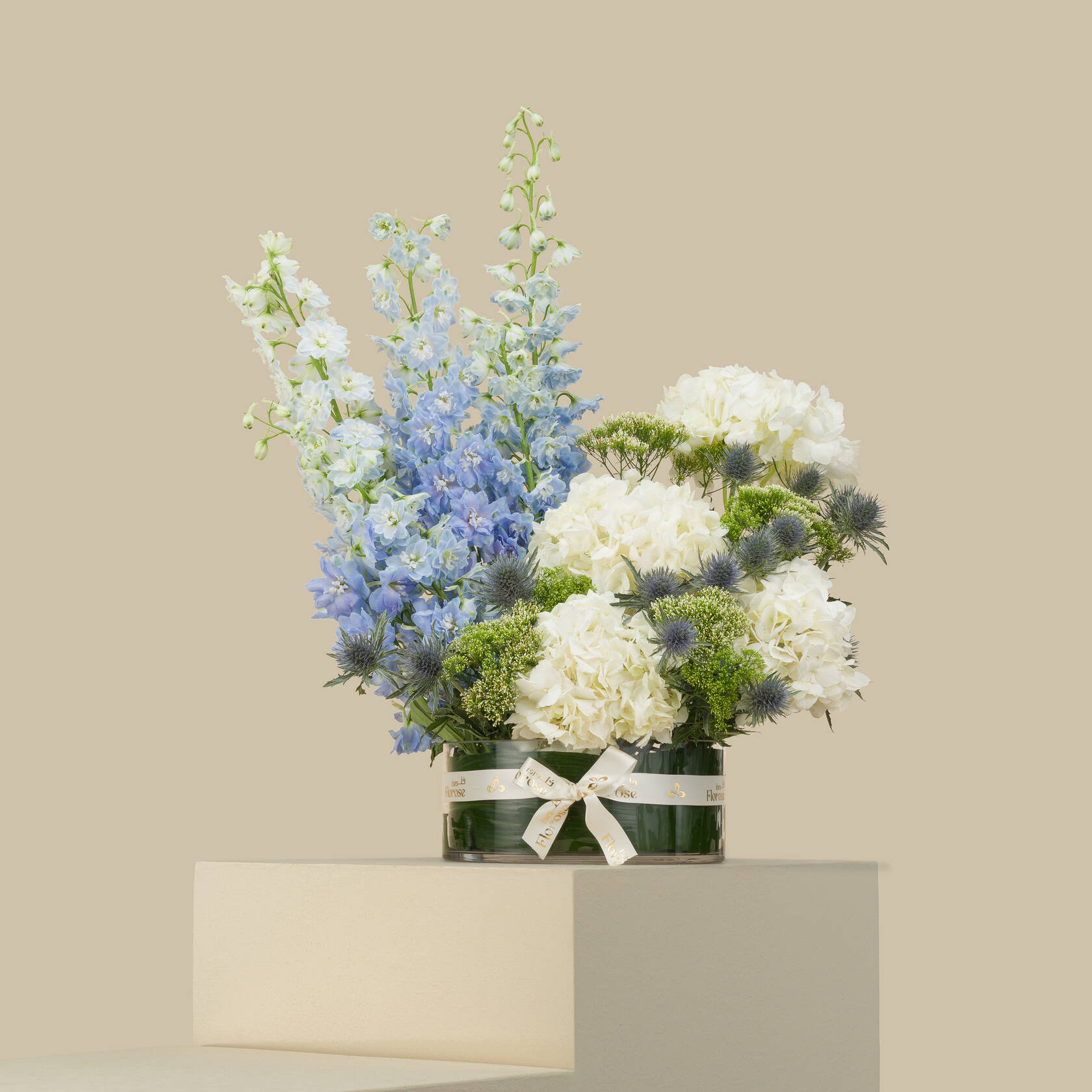 Sky’s Embrace Round Vase Sky’s Embrace Round Vase