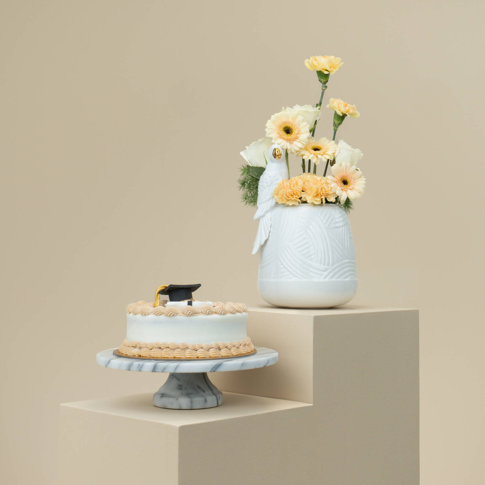 Helen’s Graduation Cake | Vase of Joy Helen’s Graduation Cake | Vase of Joy