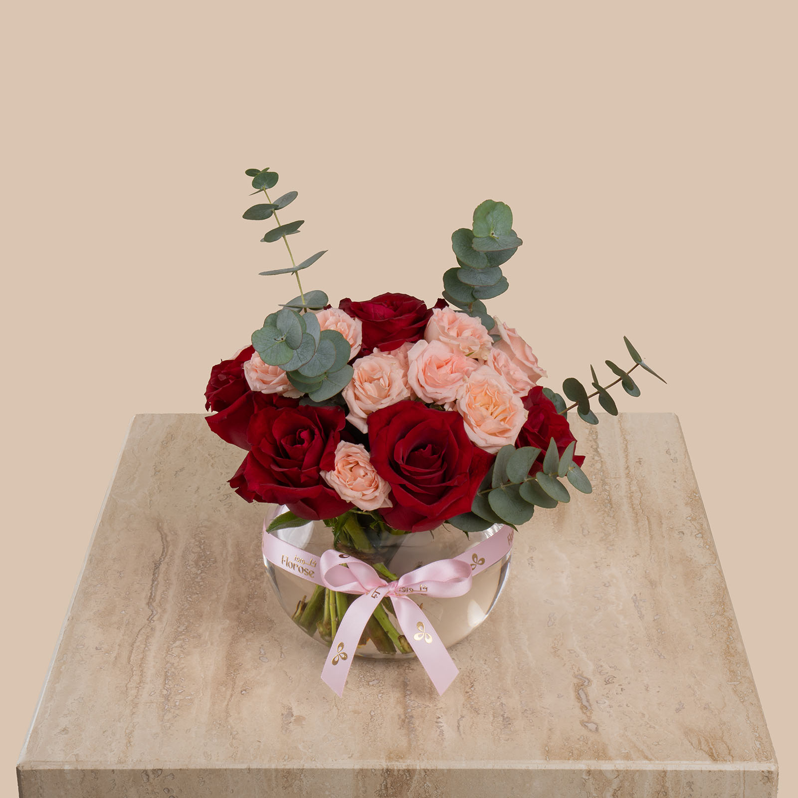 Rosy Passion Round Vase Rosy Passion Round Vase