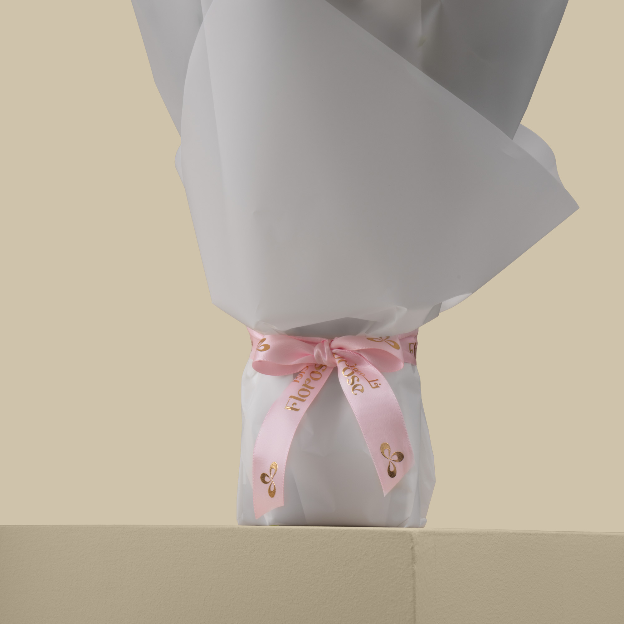 Sweet Atelier | Flowerti Cake | Soft Whisper Bouquet Sweet Atelier | Flowerti Cake | Soft Whisper Bouquet