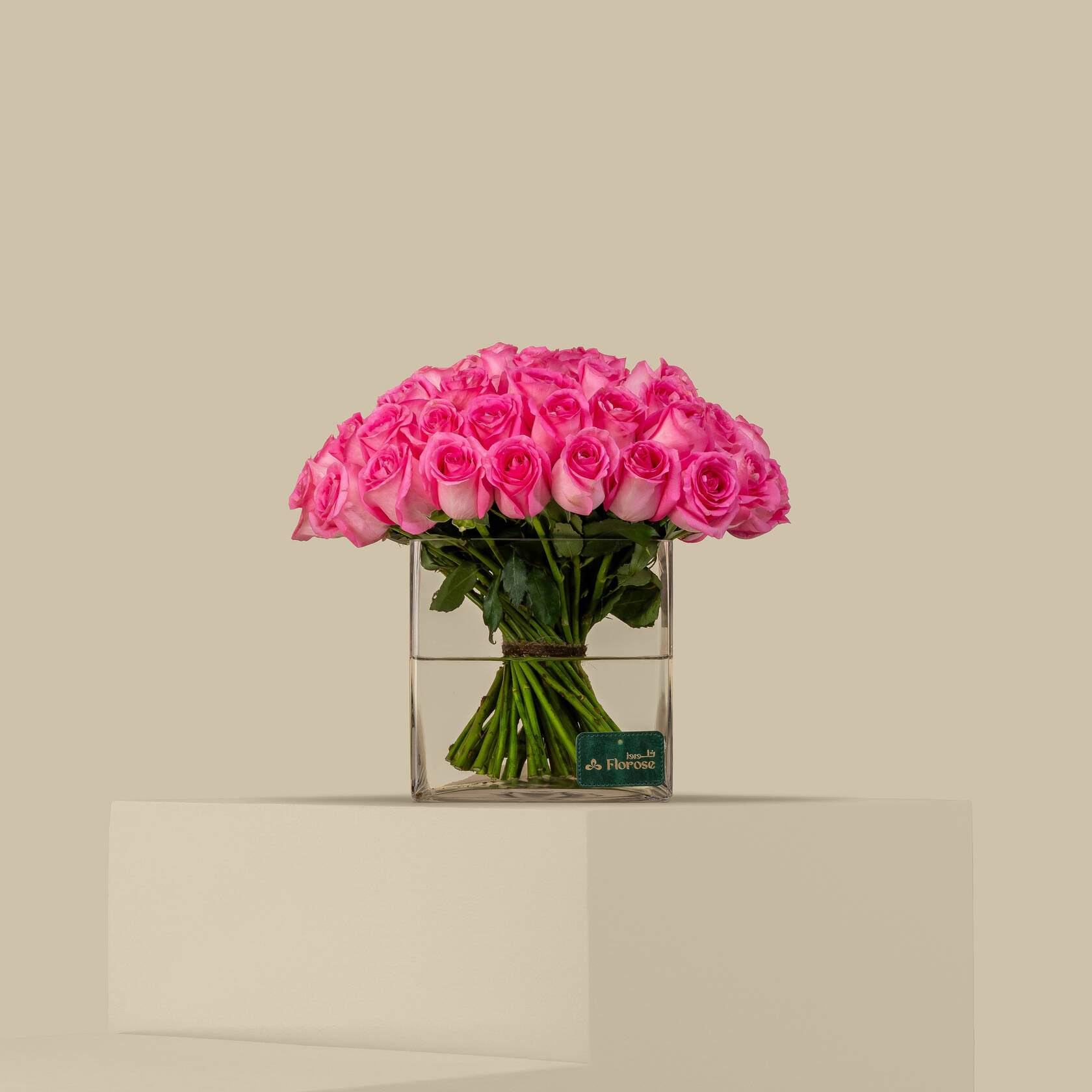 Magnificent Rose Square Vase Dark Pink | 50 Flowers Magnificent Rose Square Vase Dark Pink | 50 Flowers