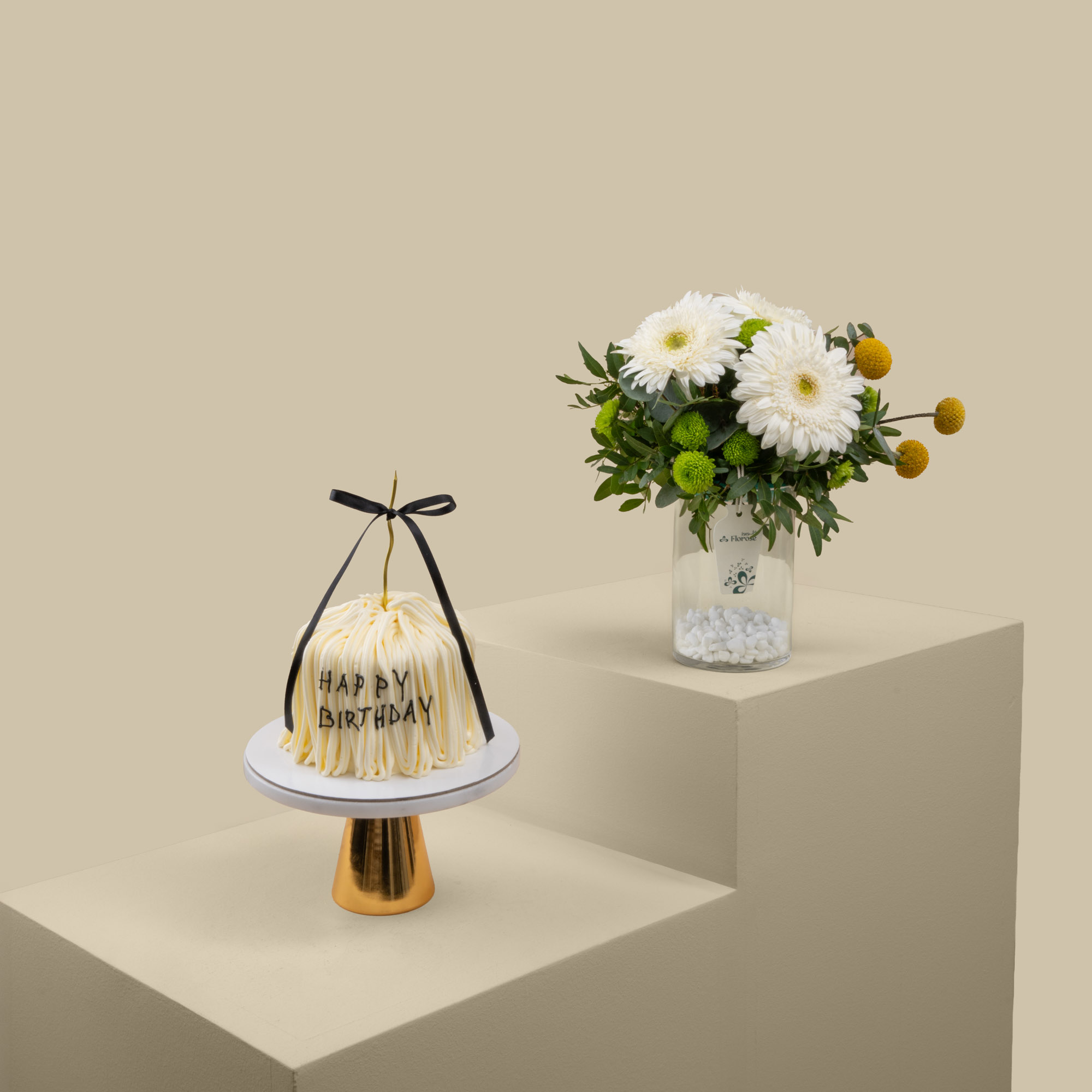 Sweet Atelier | Black & White Birthday Cake | Purity Vase Sweet Atelier | Black & White Birthday Cake | Purity Vase