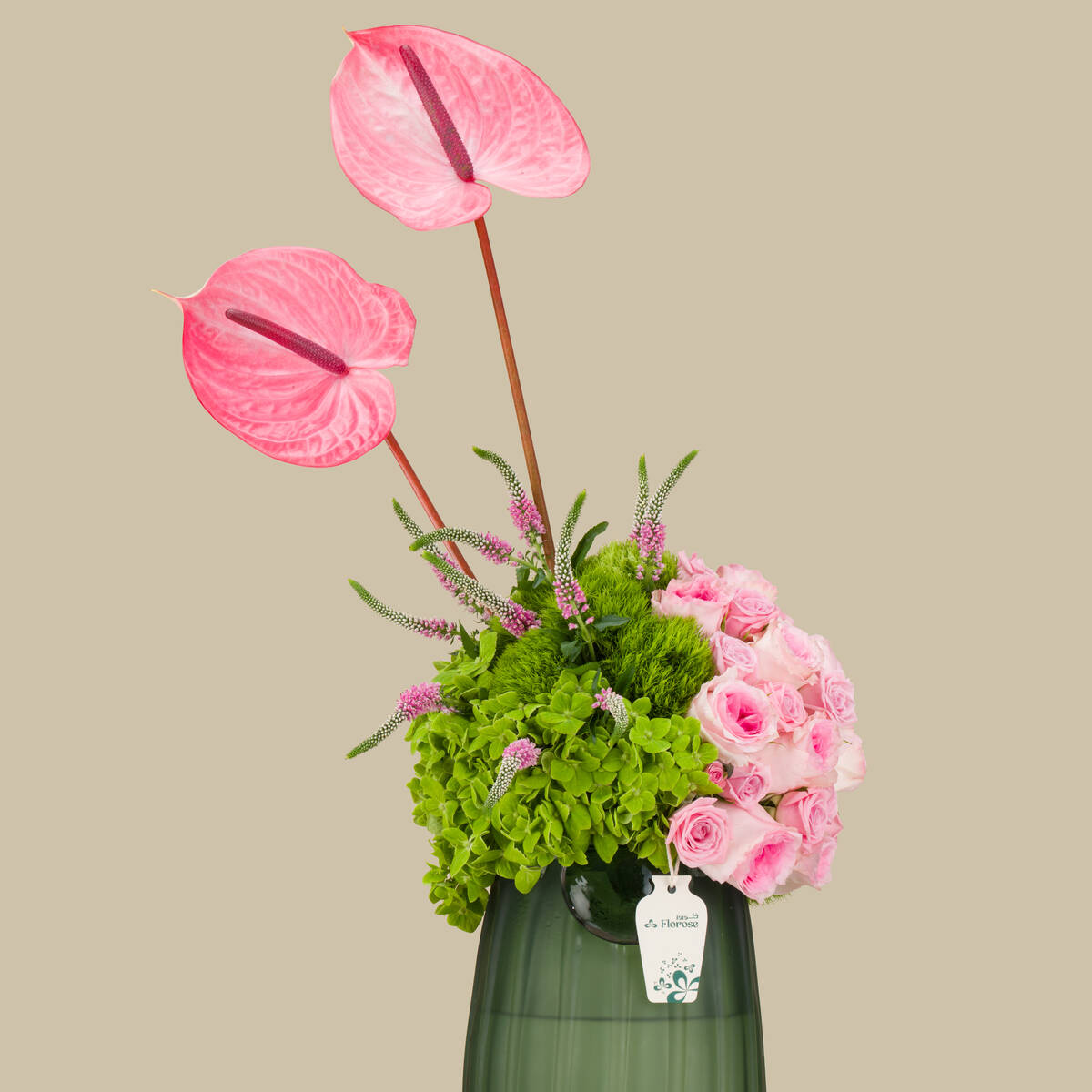 Uniqueness Premium Vase Uniqueness Premium Vase