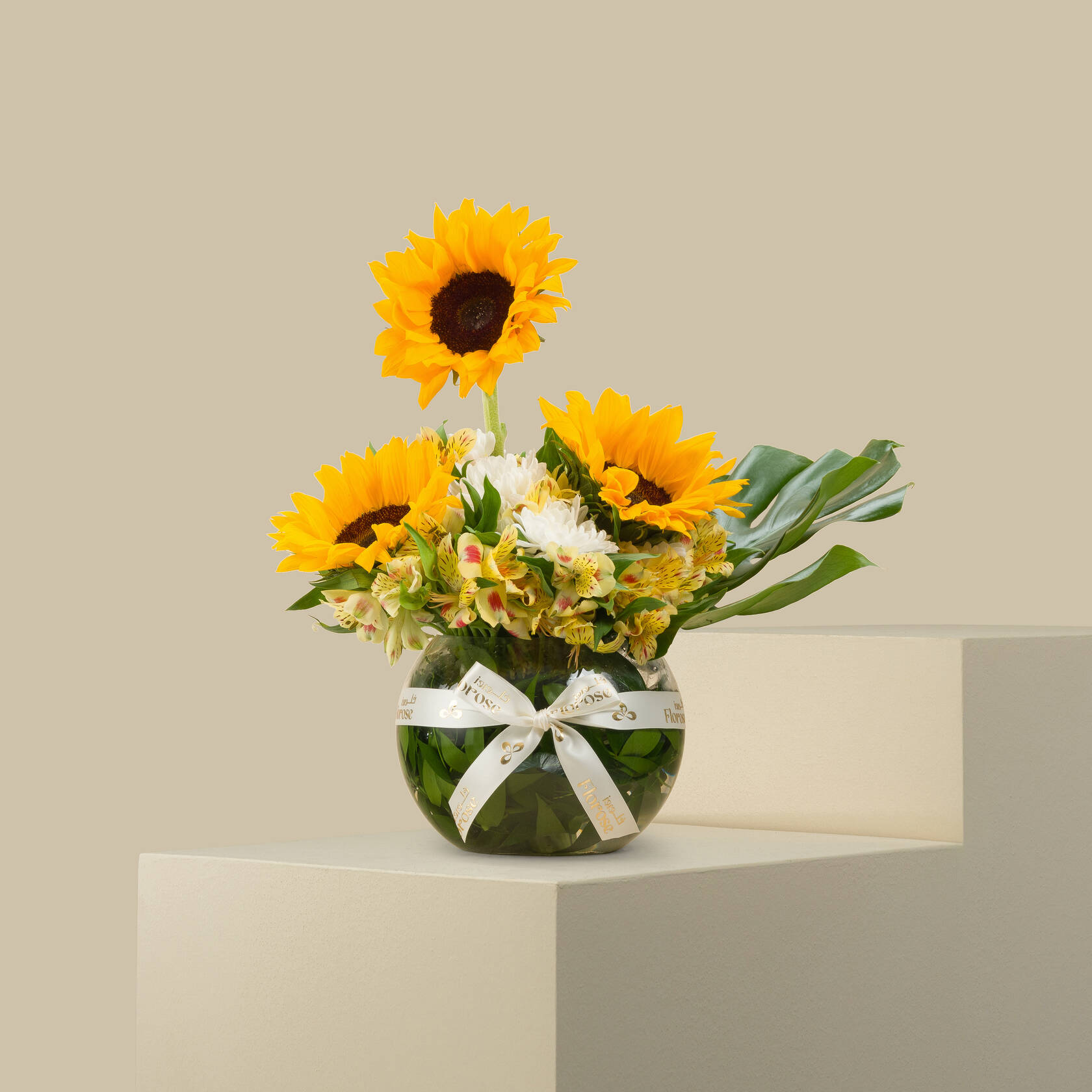 Light Touch Round Vase Light Touch Round Vase