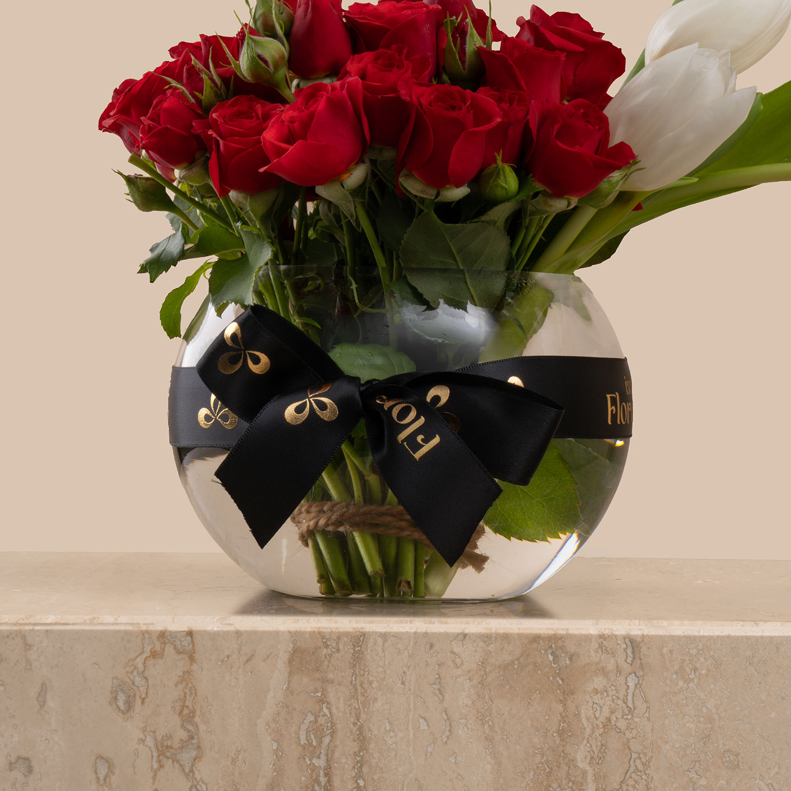 Love Story Vase | Jarir Vouchers 150 Riyals Love Story Vase | Jarir Vouchers 150 Riyals