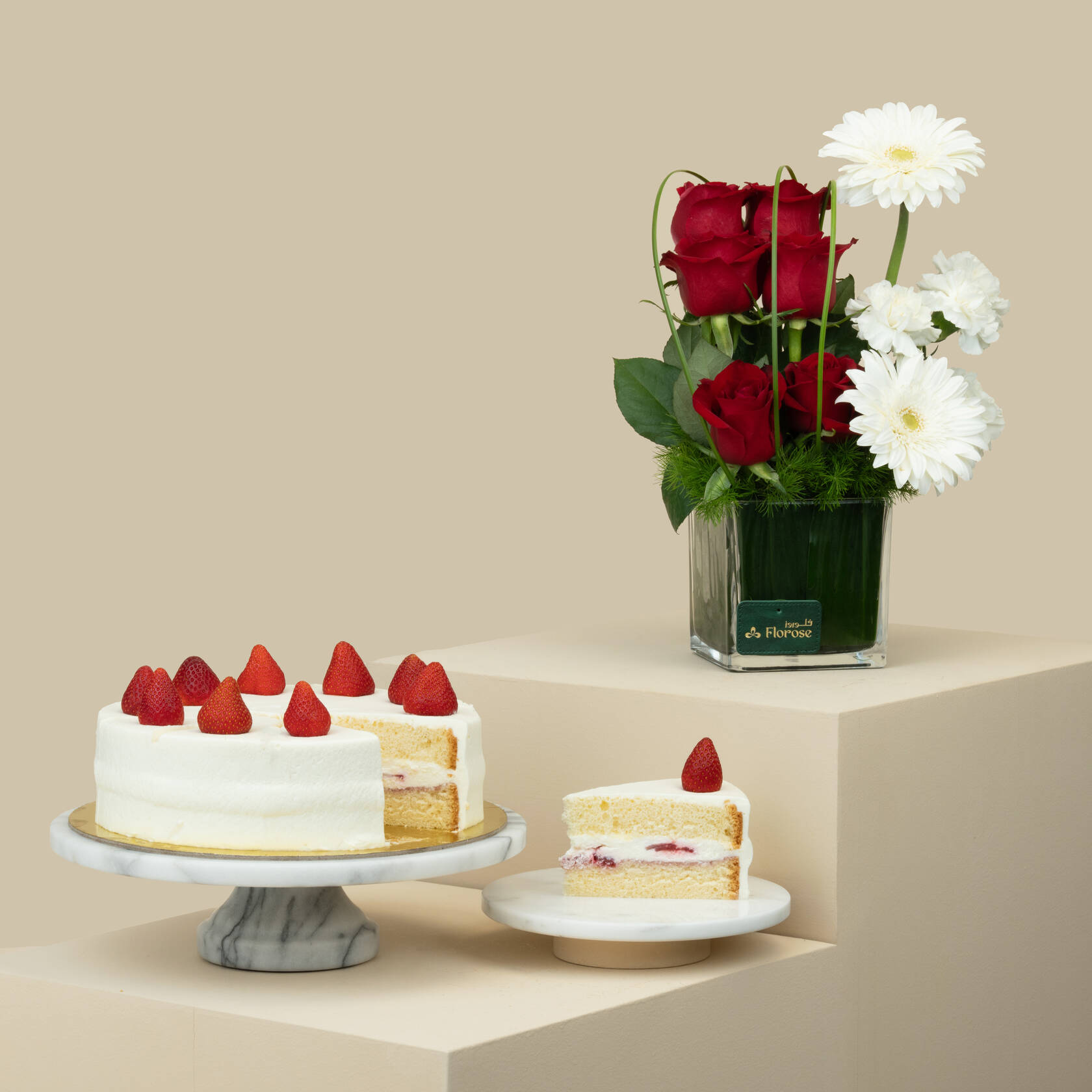 Ganache | Strawberry Cake - Large | Lasting Memory Square Vase Ganache | Strawberry Cake - Large | Lasting Memory Square Vase