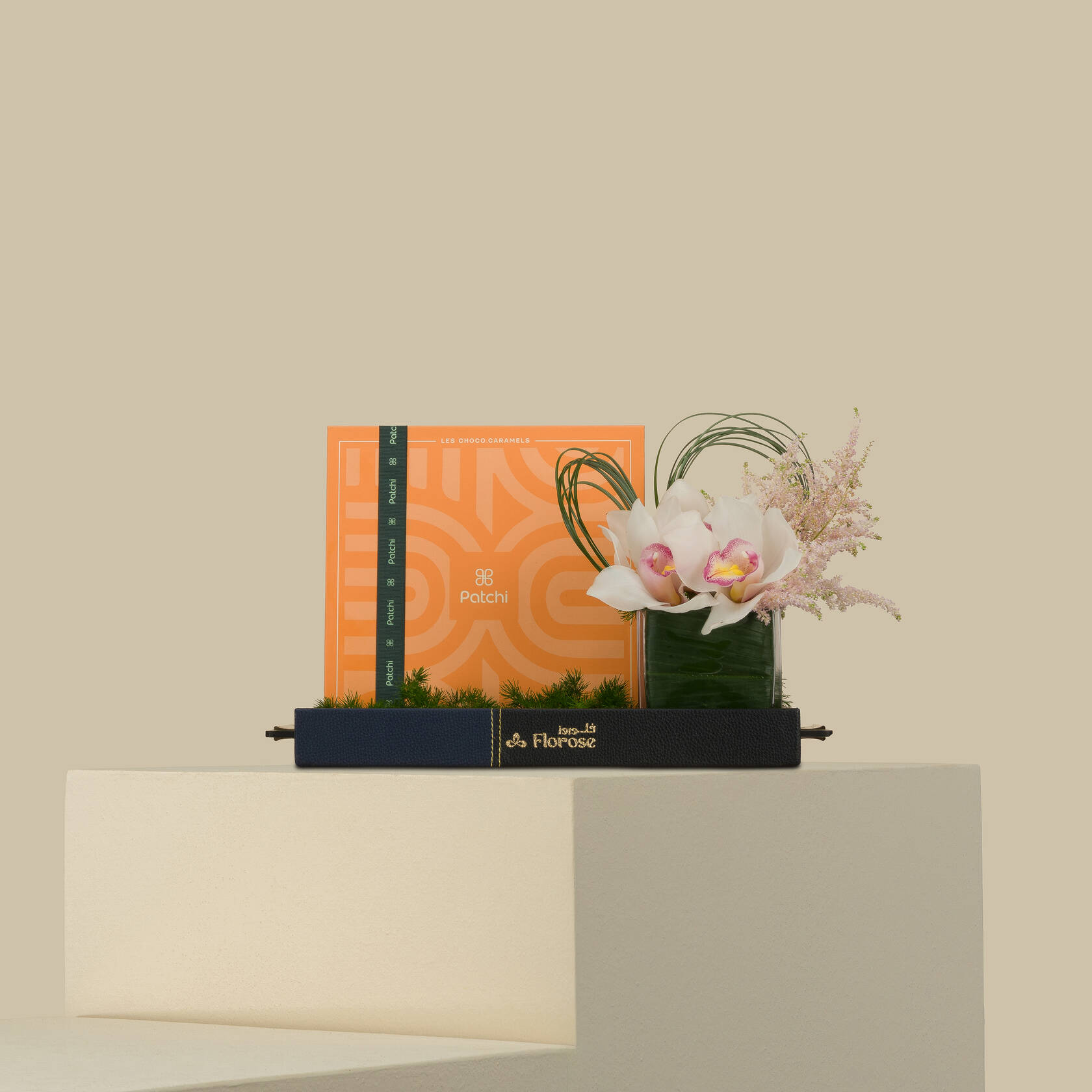 Patchi Les Choco Caramels | Delicate White Flowers Patchi Les Choco Caramels | Delicate White Flowers