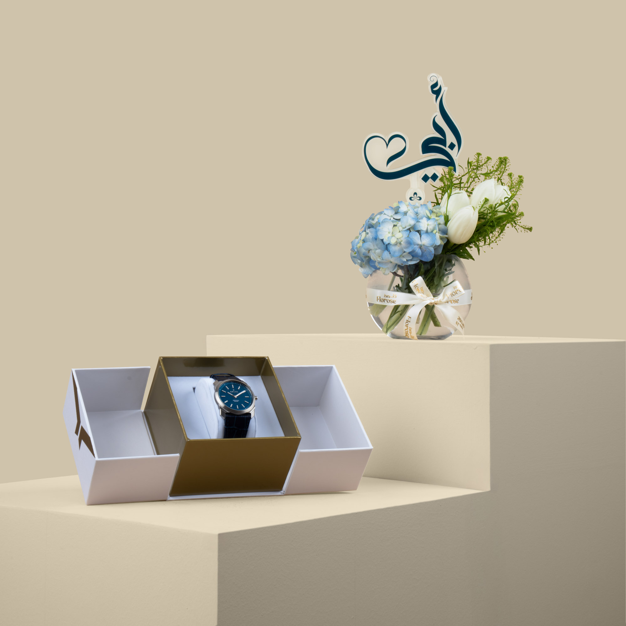 Avalieri Prestige Men's Whatch Blue Dial | Cloud Vase With Dad Topper Avalieri Prestige Men's Whatch Blue Dial | Cloud Vase With Dad Topper