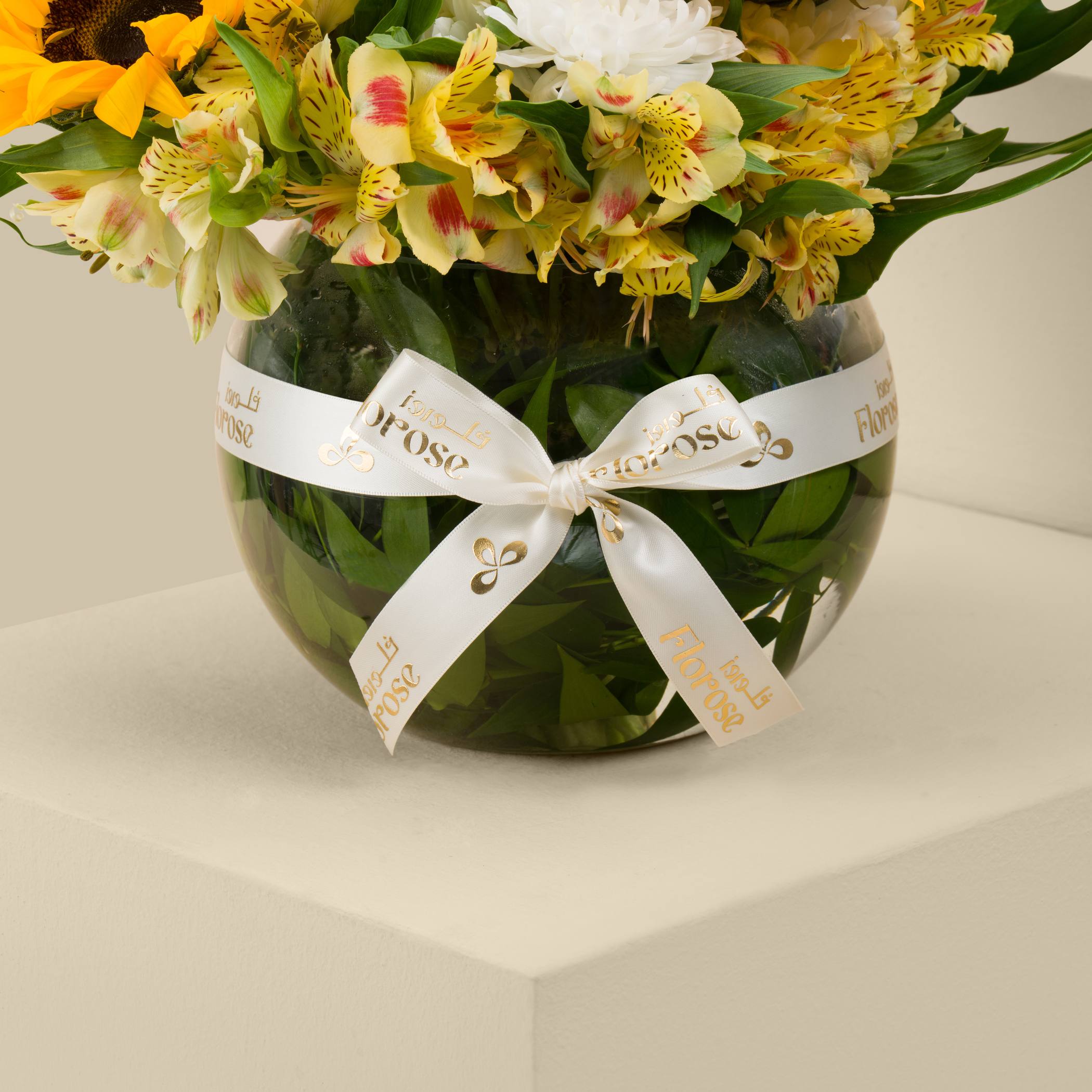 Light Touch Round Vase Light Touch Round Vase