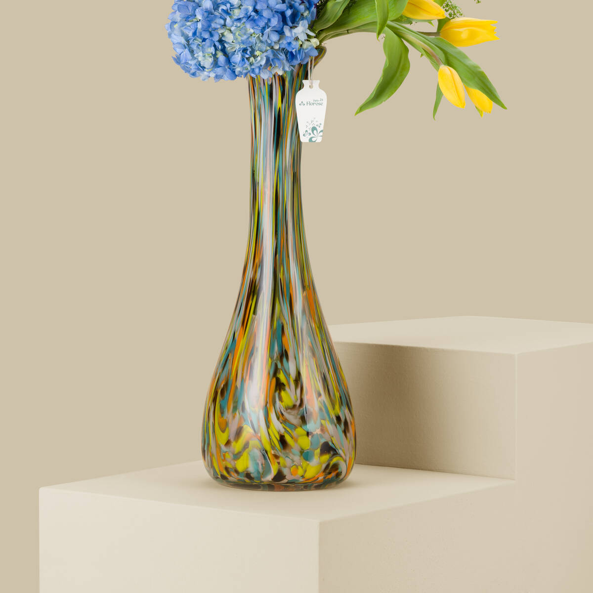 Elegant Beauty Premium Vase Elegant Beauty Premium Vase